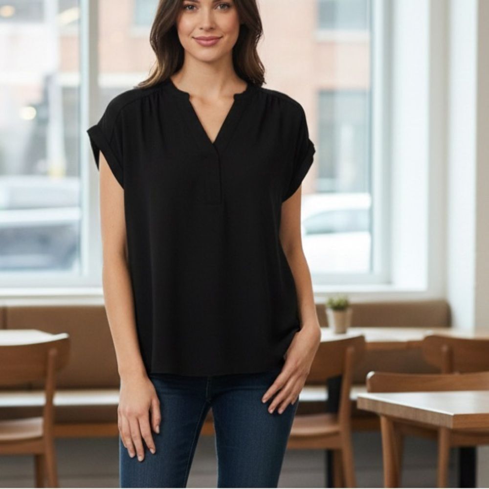 Apt. 9 Black Cap-Sleeve Split Neck Blouse Career Business Casual M
